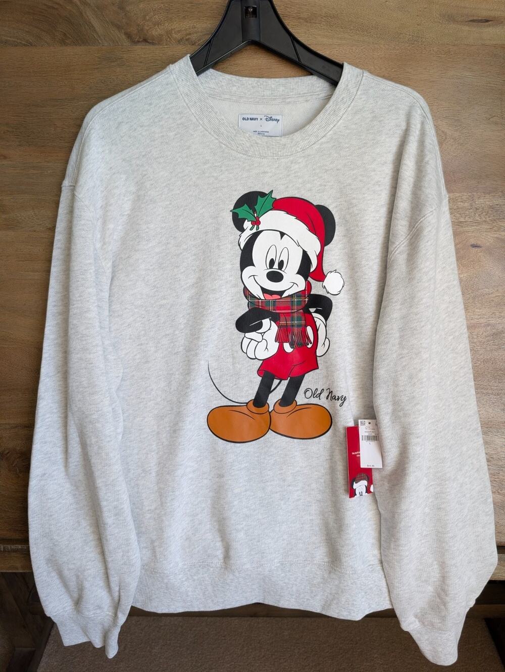 NWT Old Navy Disney Mickey Mouse Christmas Sweatshirt Womens L Gray 803228-00-1
